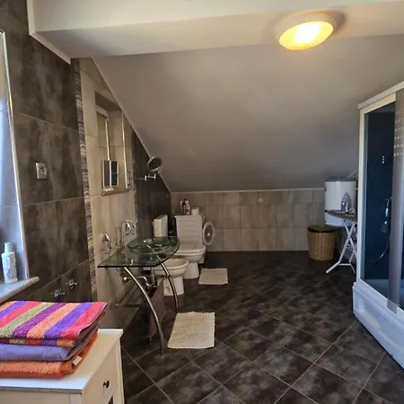 Marijana By Guide Breza