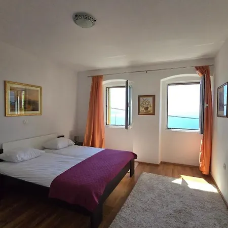 Marijana By Guide Vila *