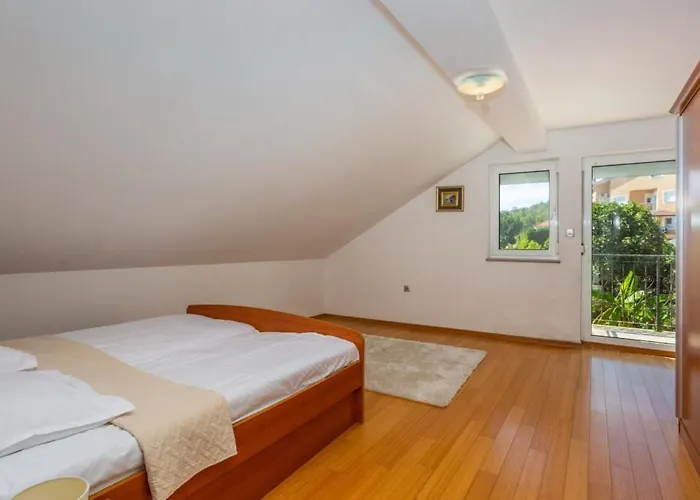 Marijana By Guide Breza